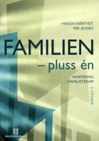 Bilde av boken Familien - pluss én: innføring i familieterapi av Universitetsforlaget, med coverdesign og tittel synlig.