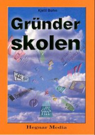 Innovasjon kurs fra Gründerskolen av Hegnar Media, viser en gruppe deltakere i et inspirerende læringsmiljø