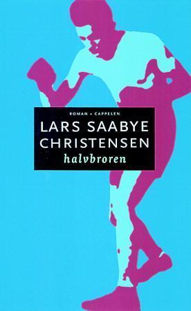 Bokomslag for romanen "Halvbroren" innbundet utgitt av Cappelen Damm AS, viser en kunstnerisk illustrasjon.
