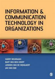 Bokomslag for "Information and Communication Technology in Organizations" av Sage Publications, viser en digital teknologibok i lommeformat.