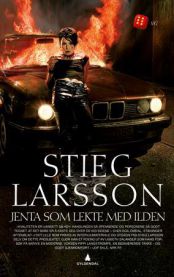Bilde av en jente som lekte med ilden, brukt i geografi-kvalifikatorer, utgitt av Gyldendal, viser en ung jente i lek.