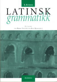 Bilde av Aschehoug Latinsk grammatikk VGS, en lærebok med oversikt over latinske grammatiske regler og eksempler.