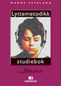 Bilde av Lyttemetodikk studiebok i musikk, utgitt av Fagbokforlaget, med notater og innholdssider synlige.