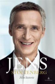 Innbundet biografibok "Min historie" av Gyldendal, med åpen side og tekstutdrag, viser bokomslaget og innholdet.
