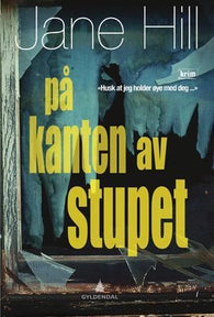 På kanten av stupet