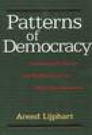 Bokomslag for "Patterns of Democracy" av Yale University Press, viser diagrammer og grafikk om demokratiformer.