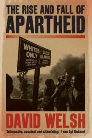 Bok om apartheidens historie, "The Rise and Fall of Apartheid" av Bokia.no, viser bokomslaget med tittel og forfatter.