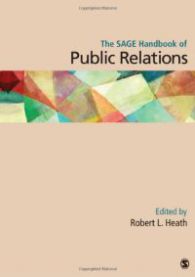 Bokomslag for The Sage Handbook of Public Relations av Sage Publications, viser en profesjonell design med tittel og forfatterinformasjon
