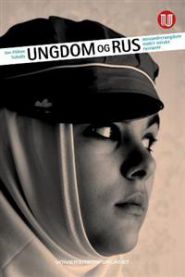 Ungdom og rus sosiologi bok fra Universitetsforlaget, viser innvandrerungdom som møter norske rusvaner.