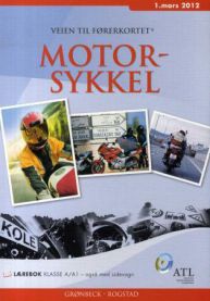 Bilde av førerkort for motorsykkel fra Veien til førerkortet-serien, utgitt av Autoriserte trafikkskolers landsforbund.