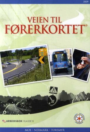 Bok med øvelser og veiledning for førerkort, utgitt av Autoriserte trafikkskolers landsforbund, vist med åpen bok og notat.